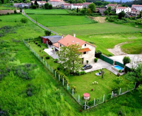 Vivienda María Lourdes